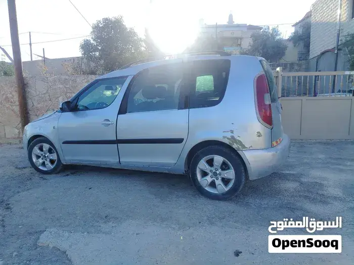 Skoda Roomster 2008 photo 3