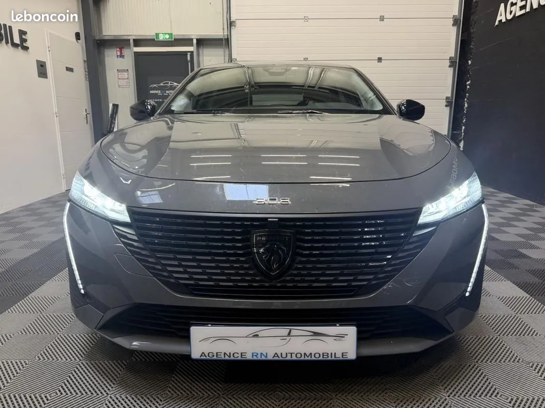 Peugeot 308 2024 photo 2