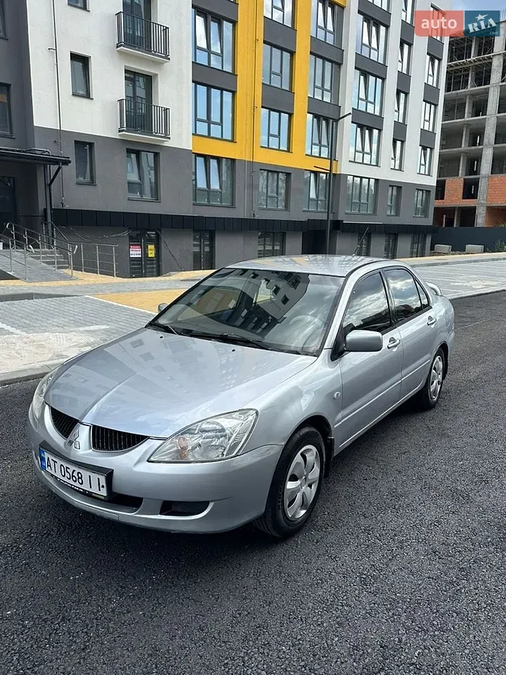 Mitsubishi Lancer