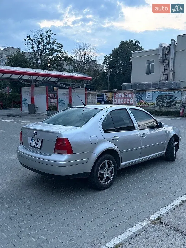 Volkswagen Jetta 2002 photo 5