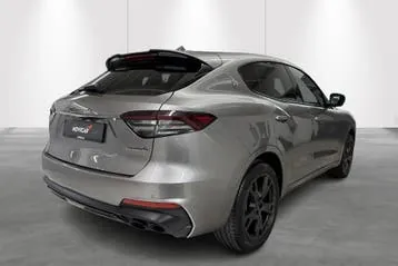 Maserati Levante 2023 photo 2