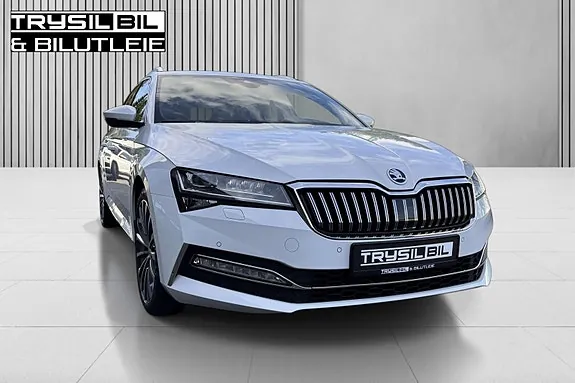 Skoda Superb 2023 photo 2