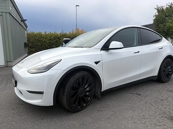 Tesla Model Y 2022 photo 4