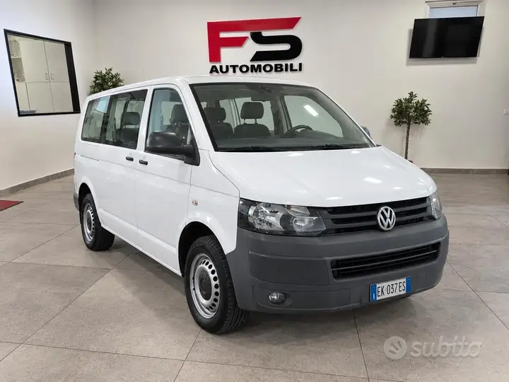 Volkswagen Transporter Caravelle