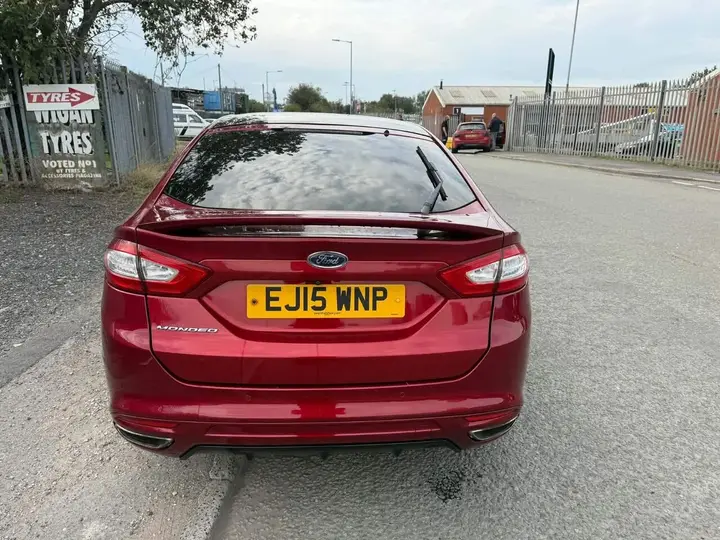 Ford Mondeo 2015 photo 3