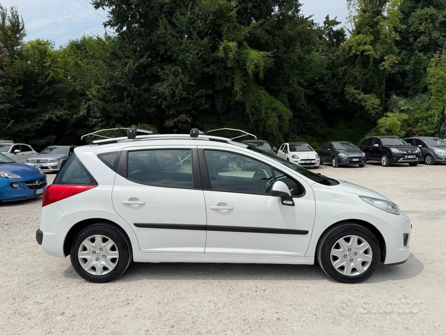 Peugeot 207 2009 photo 5