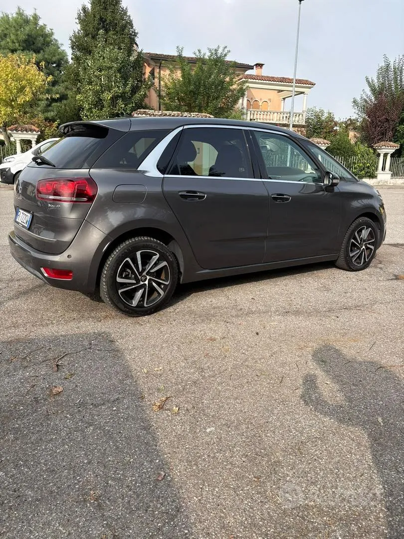 Citroen C4 Picasso 2017 photo 2