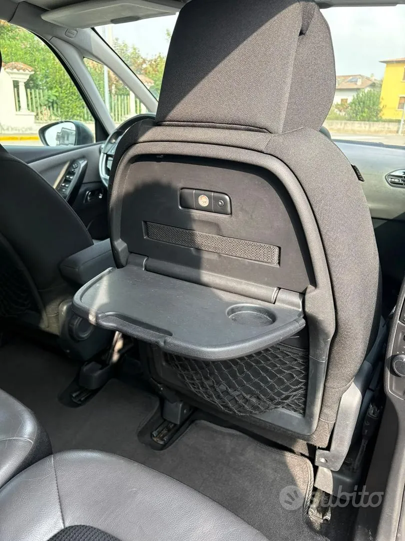 Citroen C4 Picasso 2017 photo 5