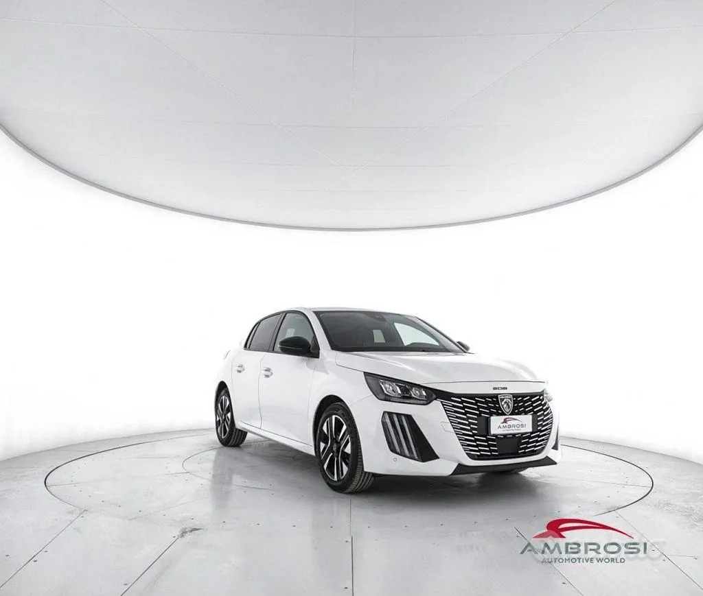 Peugeot 208 2025 photo 2