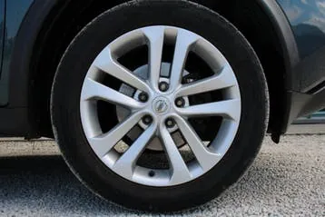 Nissan Juke 2012 photo 3