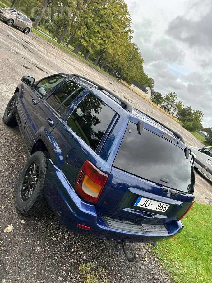 Jeep Grand Cherokee 2002 photo 4