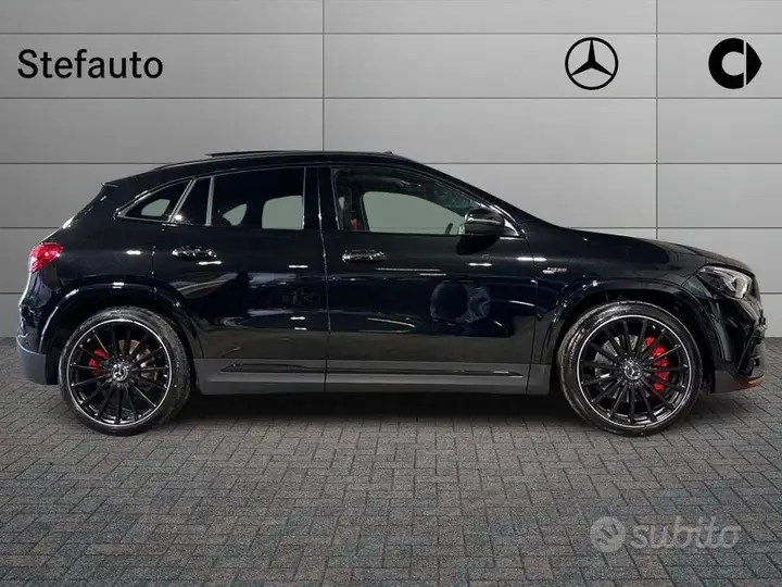 Mercedes-Benz Gla photo 2