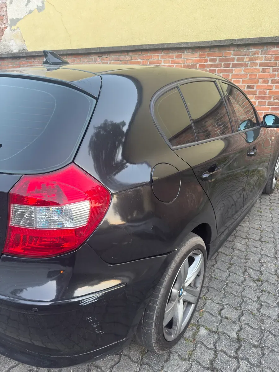 BMW 1 Series 2005 photo 2