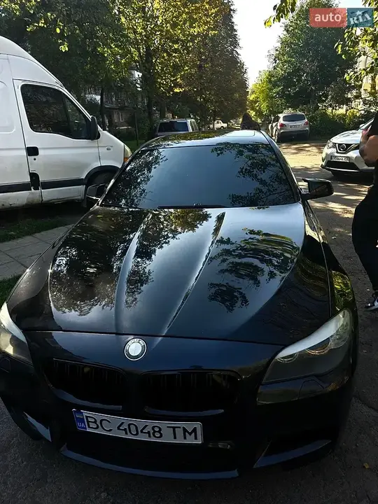 BMW 5 Series 2013 photo 4