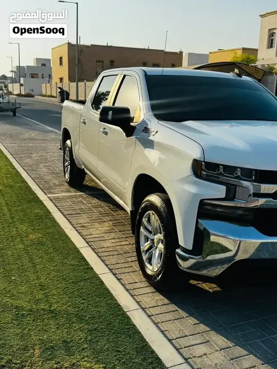 Chevrolet Silverado 2019 photo 2