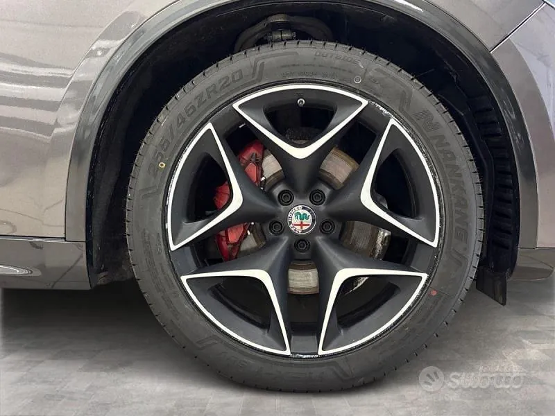 Alfa Romeo Stelvio 2020 photo 5