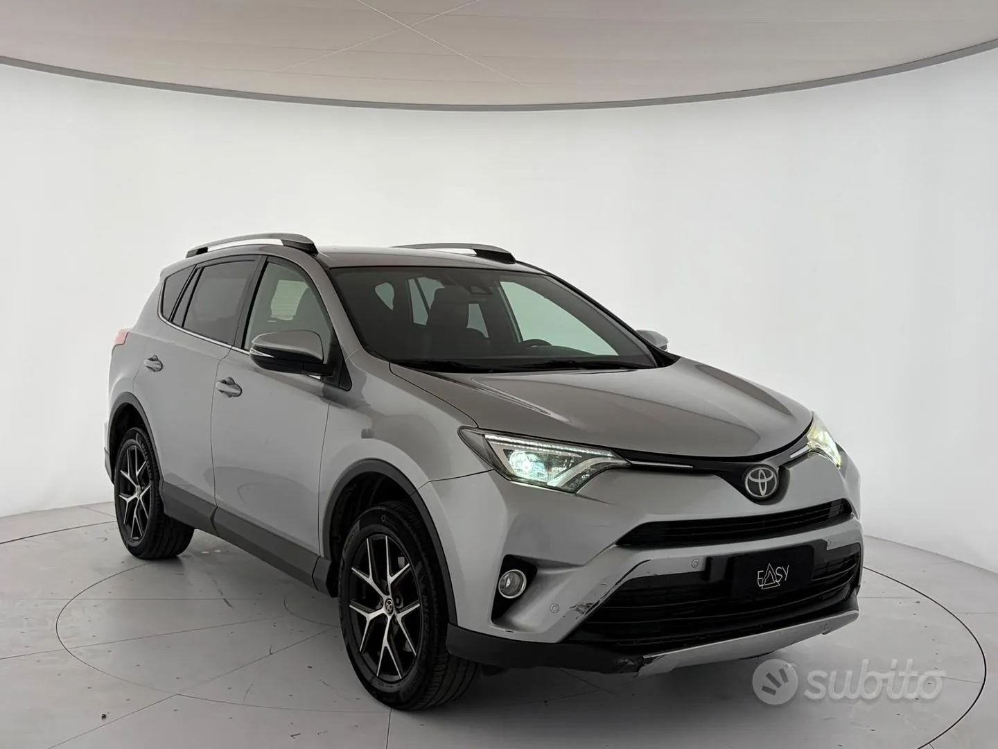 Toyota Rav4 2017 photo 3