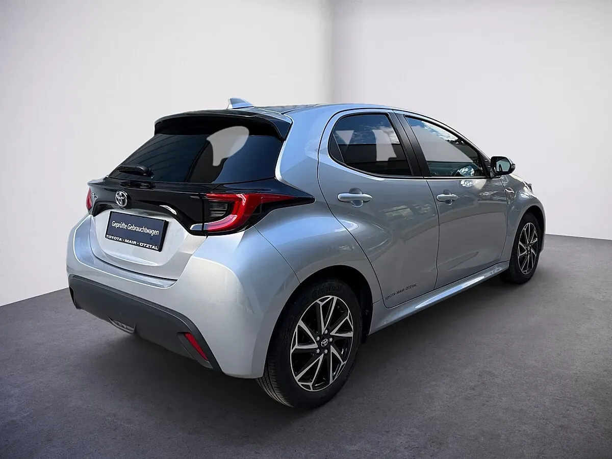 Toyota Yaris 2021 photo 3