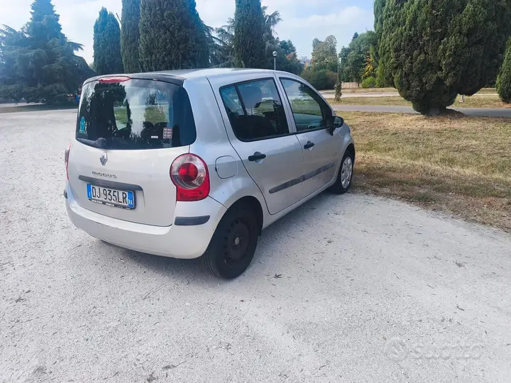 Renault Modus 2008 photo 3