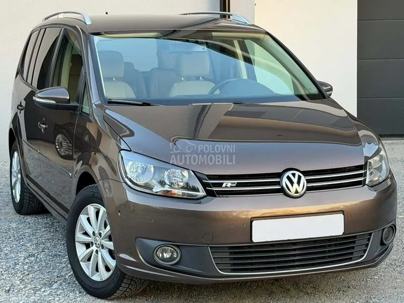 Volkswagen Touran 2014 photo 3