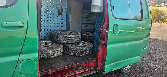 Toyota Hiace 2010 photo 4