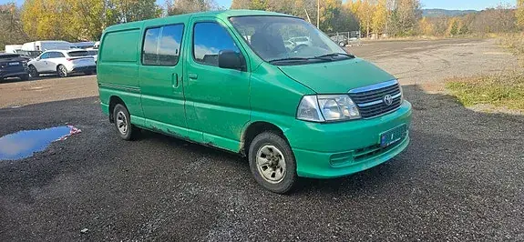 Toyota Hiace 2010 photo 2