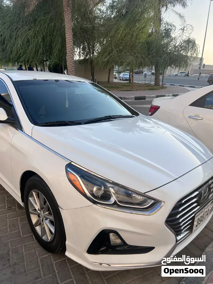 Hyundai Sonata 2018 photo 2