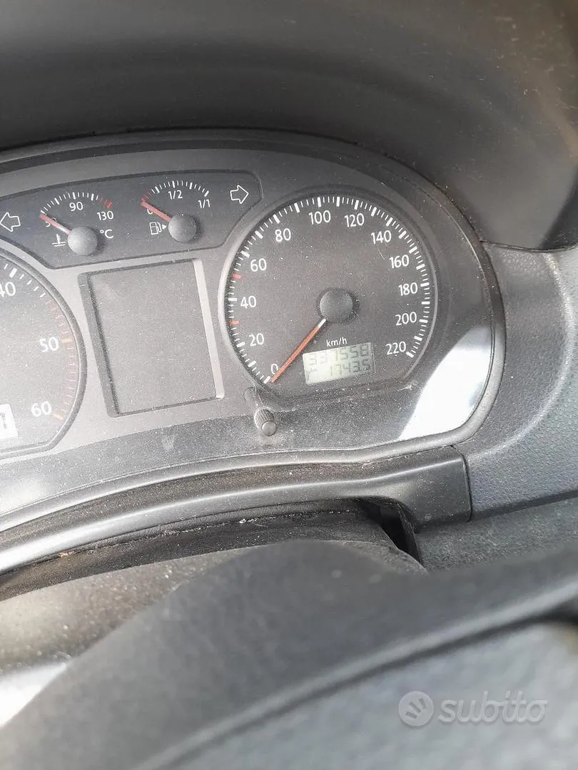 Volkswagen Polo 2007 photo 4