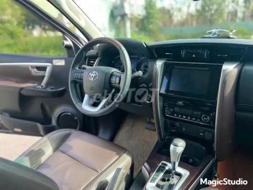 Toyota Fortuner 2019 photo 5