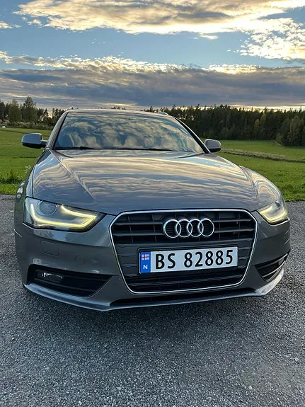 Audi A4 2013 photo 2