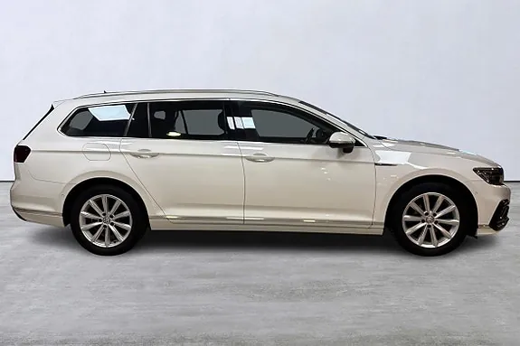 Volkswagen Passat 2020 photo 3
