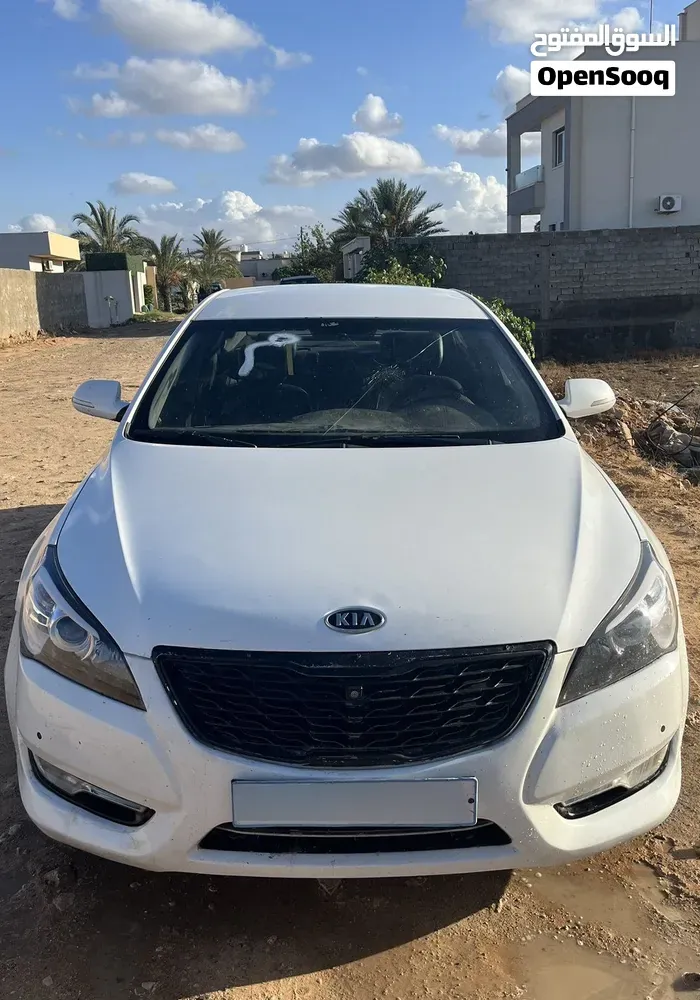 Kia Cadenza 2012 photo 2