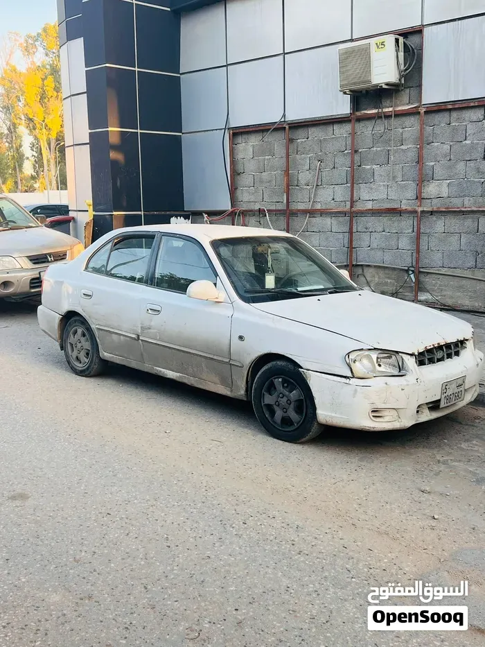 Hyundai Verna 2002 photo 4