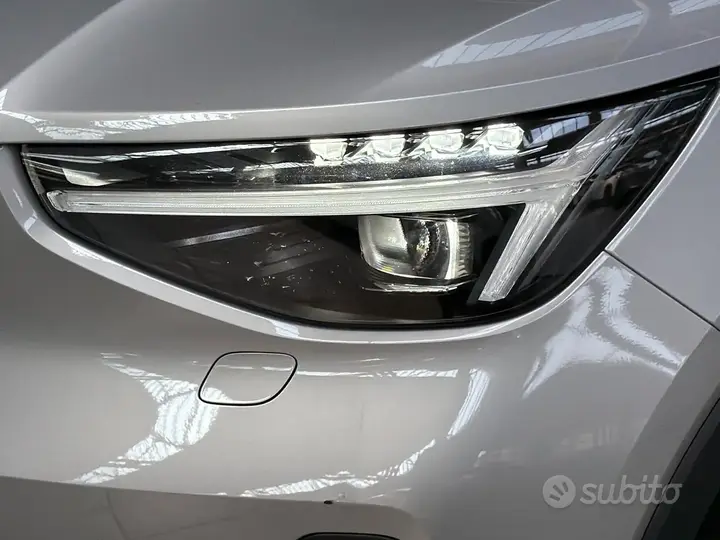 Volvo Xc40 2025 photo 5