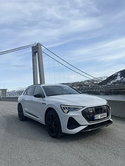 Audi E-Tron 2021 photo 3