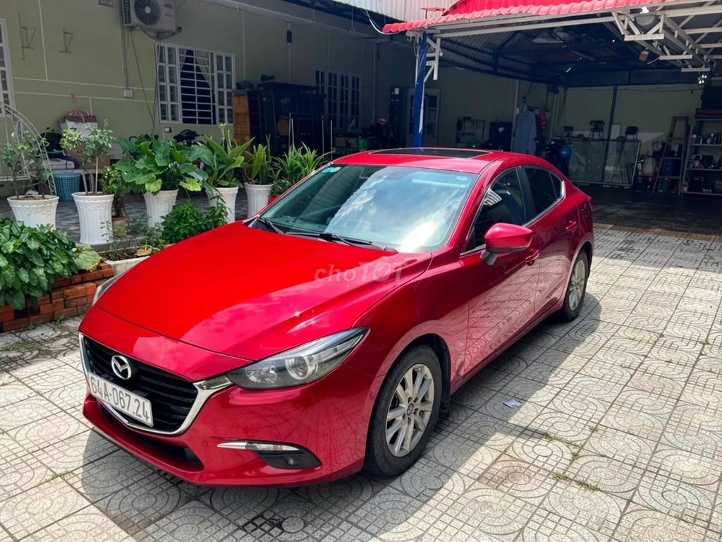 Mazda 3 2019 photo 2