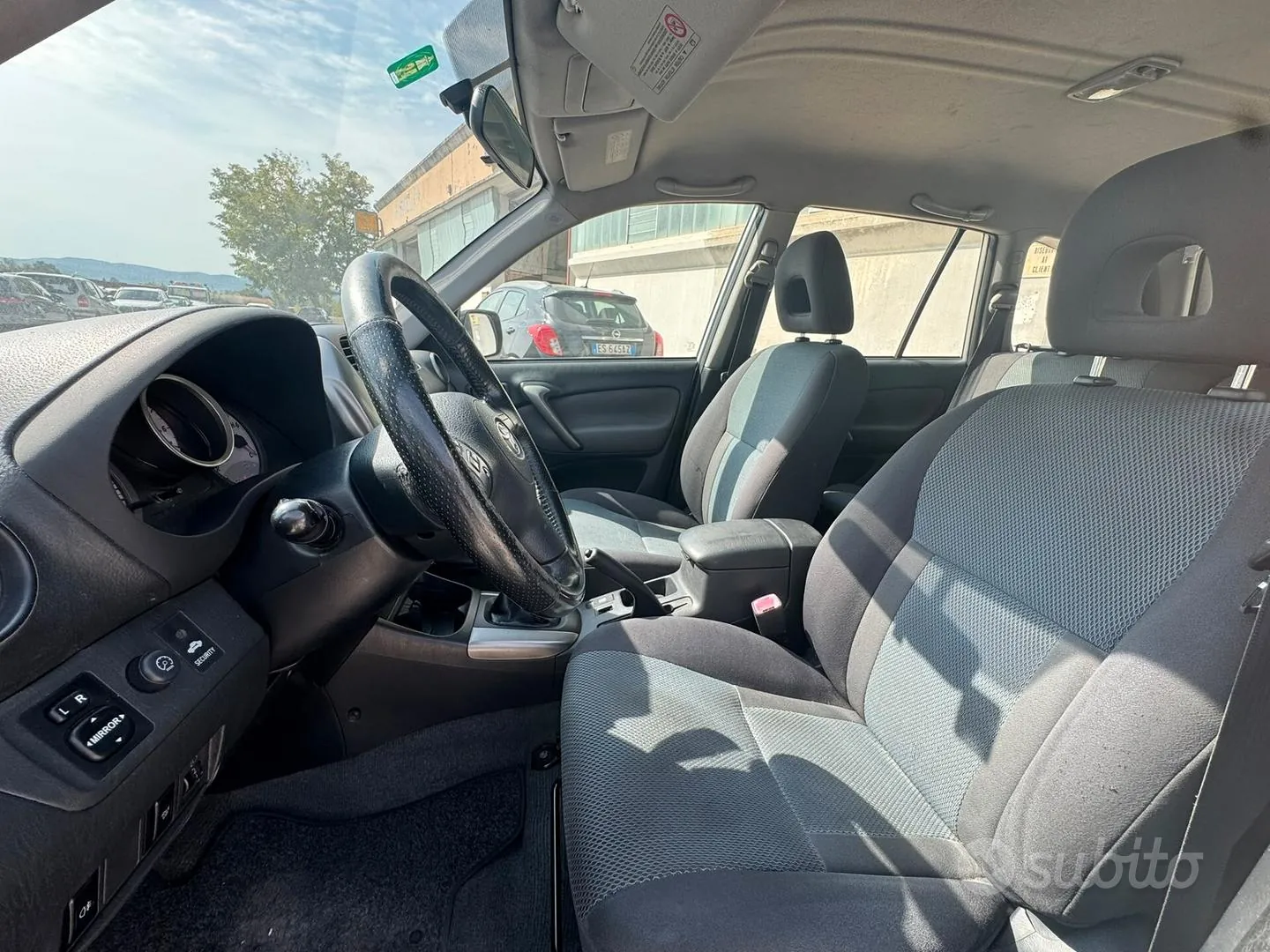 Toyota Rav4 2004 photo 5
