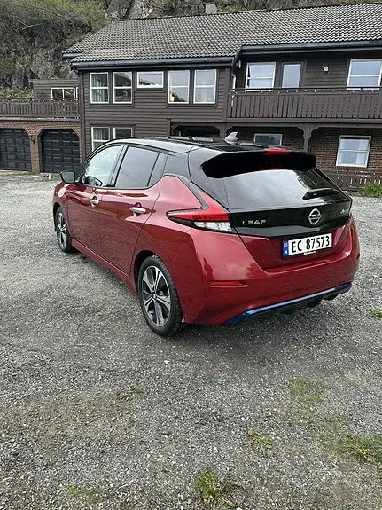 Nissan Leaf 2021 photo 4
