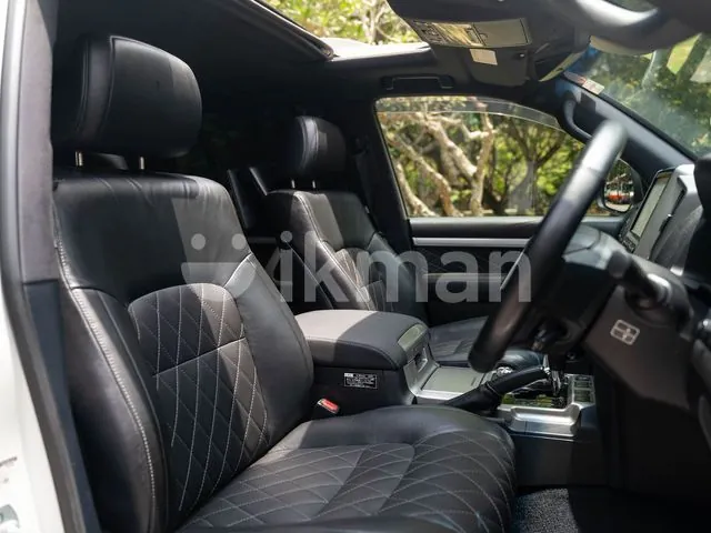 Toyota Land Cruiser 2017 photo 4