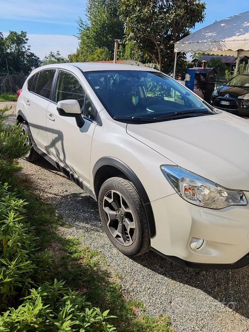 Subaru Xv 2015 photo 3