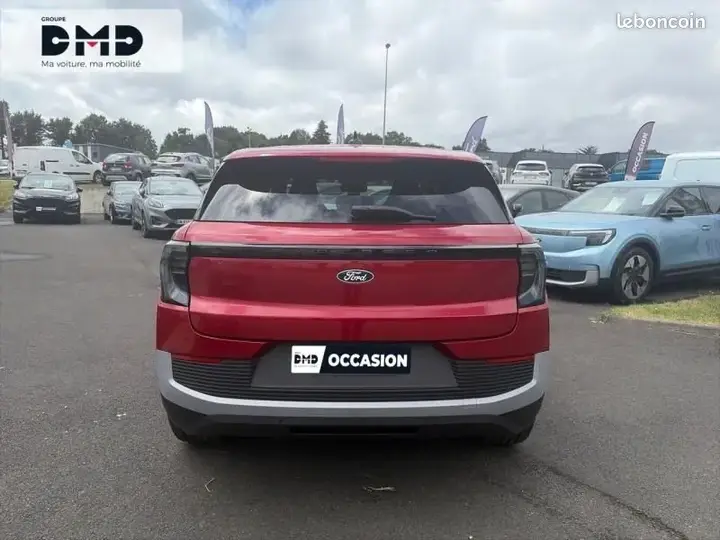 Ford Explorer 2026 photo 4