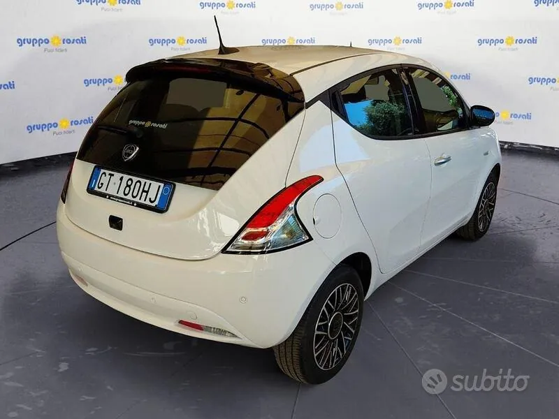 Lancia Ypsilon 2024 photo 5