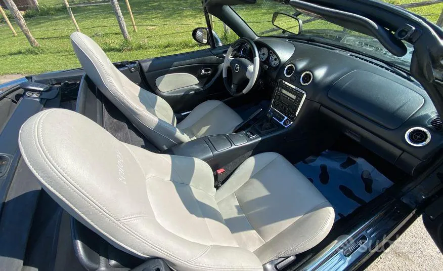 Mazda Mx-5 2004 photo 5