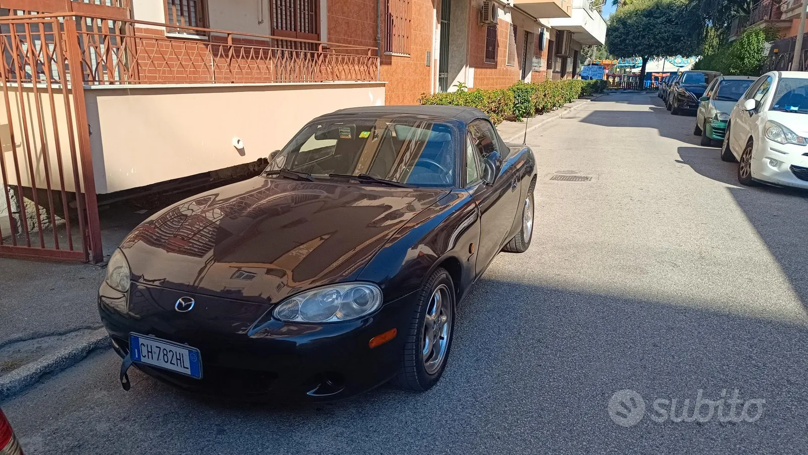 Mazda Mx-5 2004 photo 4