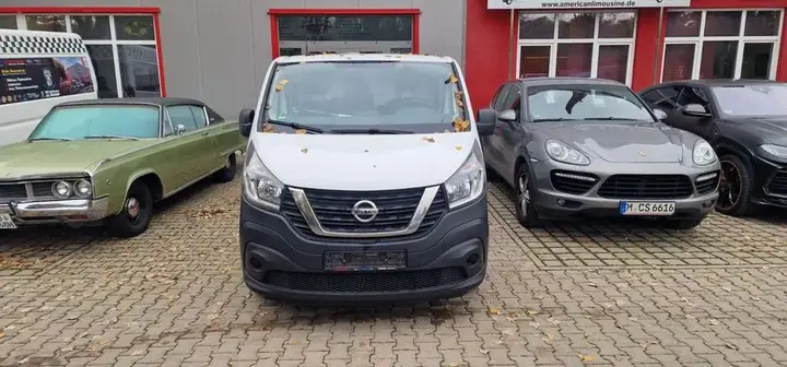 Nissan Nv300