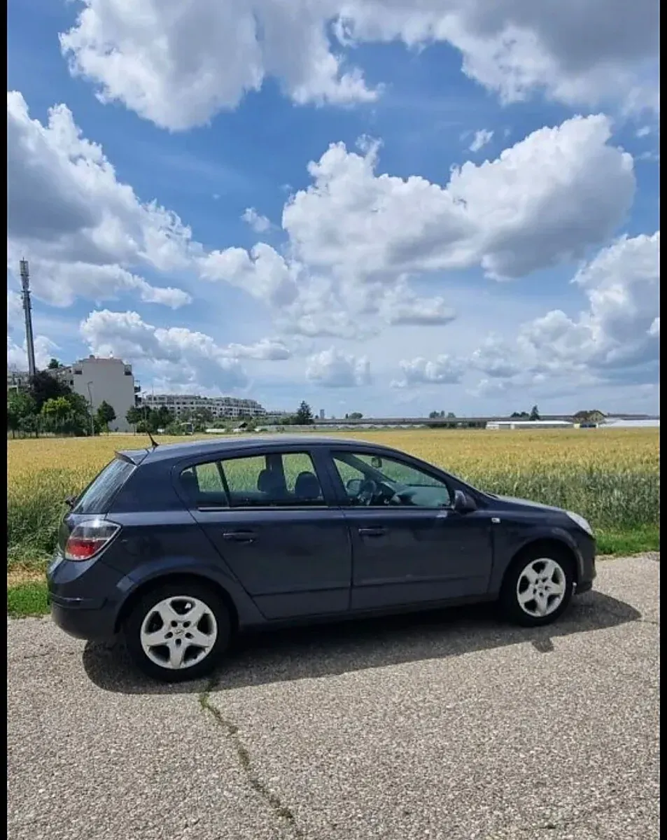 Opel Astra 2007 photo 3