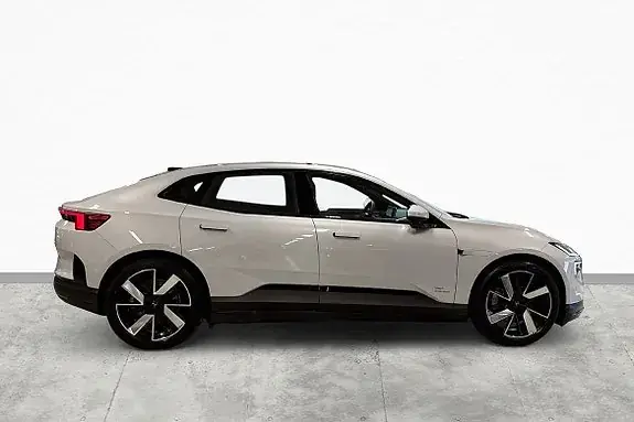 Polestar 4 2025 photo 4