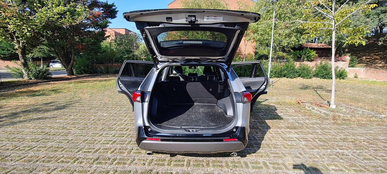 Toyota Rav4 2019 photo 3