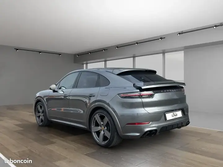 Porsche Cayenne 2021 photo 3