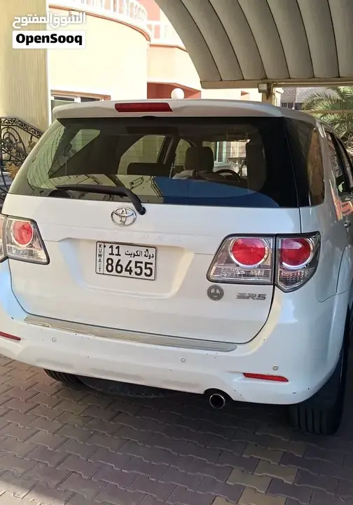 Toyota Fortuner 2013 photo 3